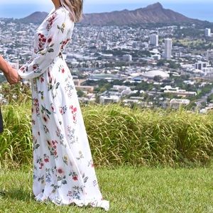Forever 21 Dresses - Forever 21 Floral Maxi Dress Forever 21 Dresses - Forever 21 Floral Maxi Dress